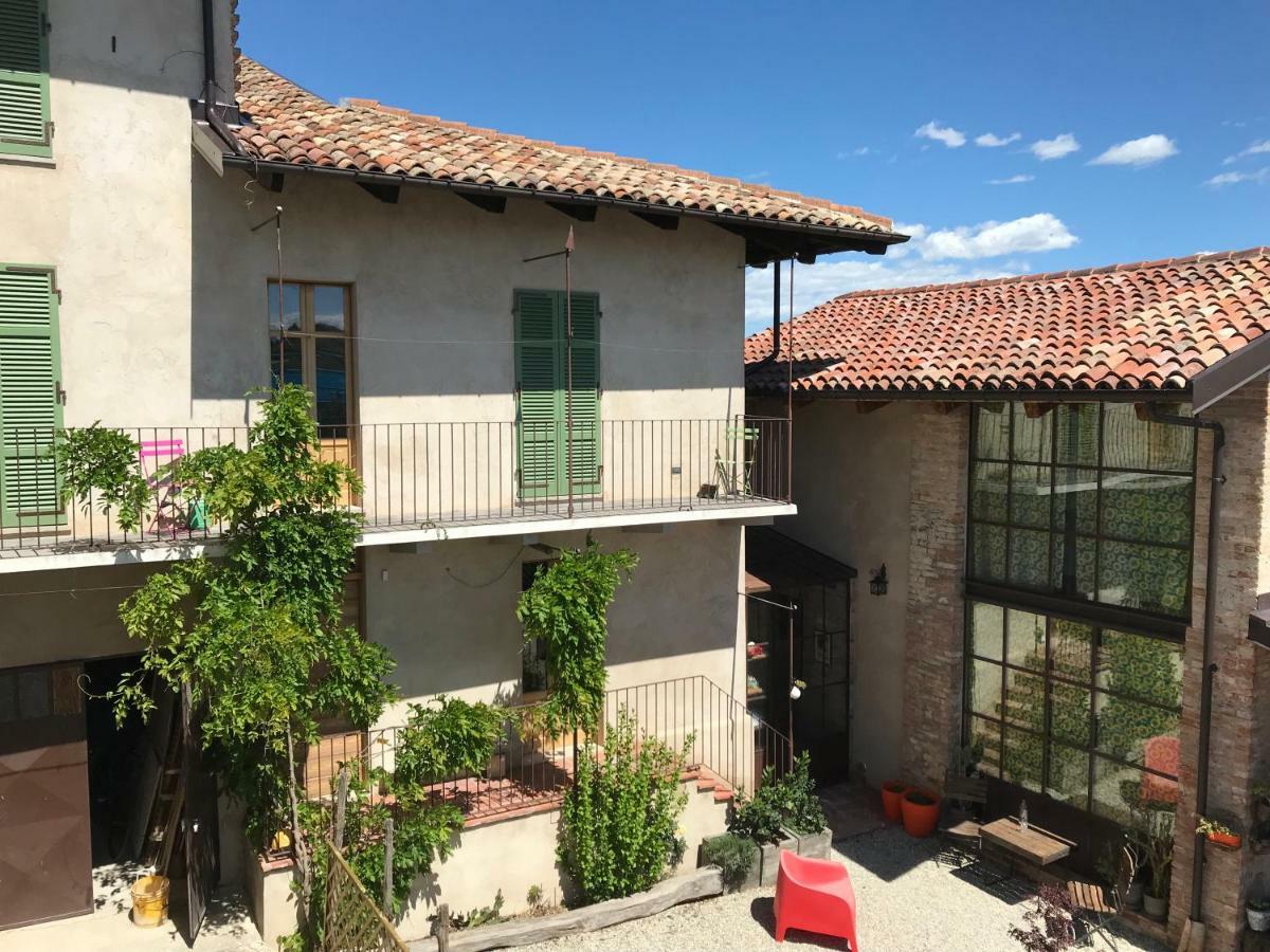 B&B Acaso Serralunga d'Alba Exterior photo